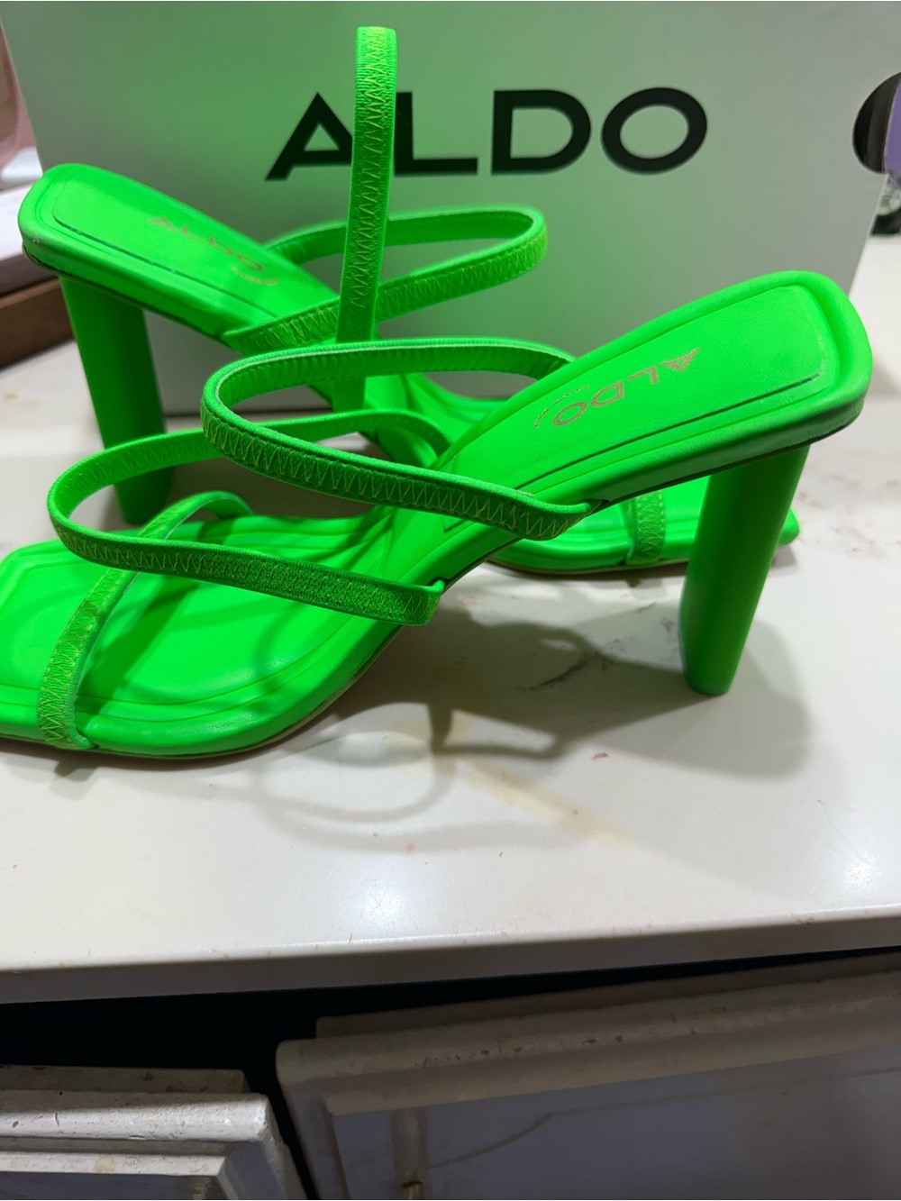 ALDO Neon Lime Strappy Block Heel Sandals - Picture 4 of 9